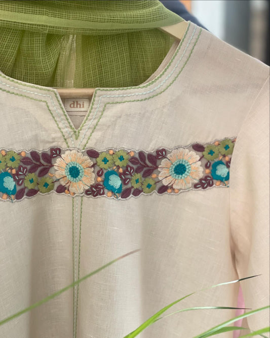 Dewdrop Kurti Soft Green Elegance for Daily Wear