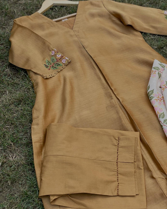Bronze Bloom: Chanderi Set with Customisable Fit & Flair