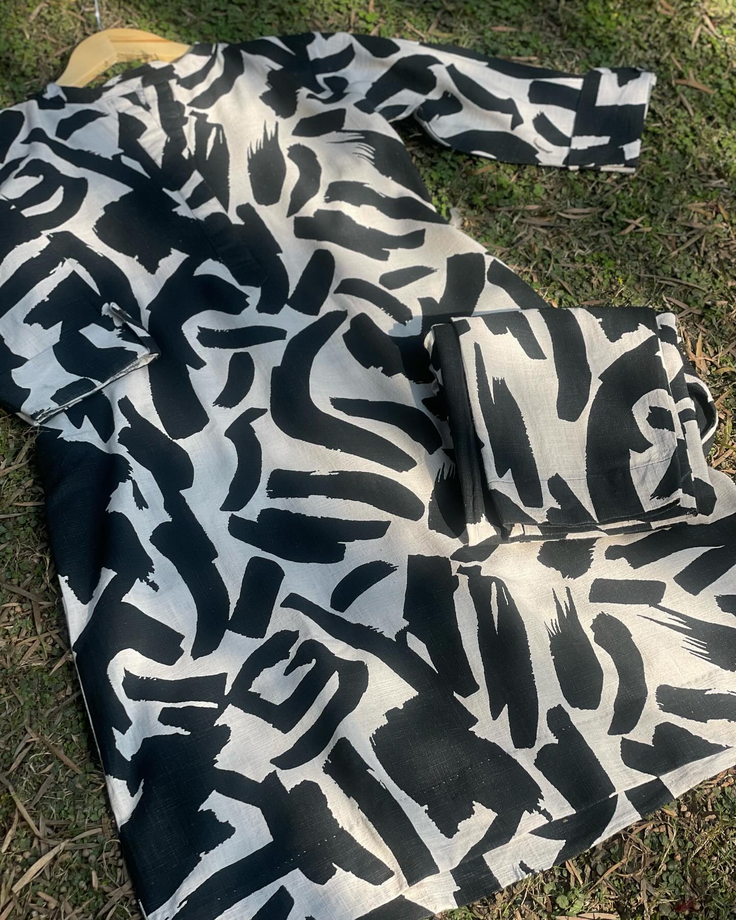 Textured Linen Co-ord Set with Printed Pants