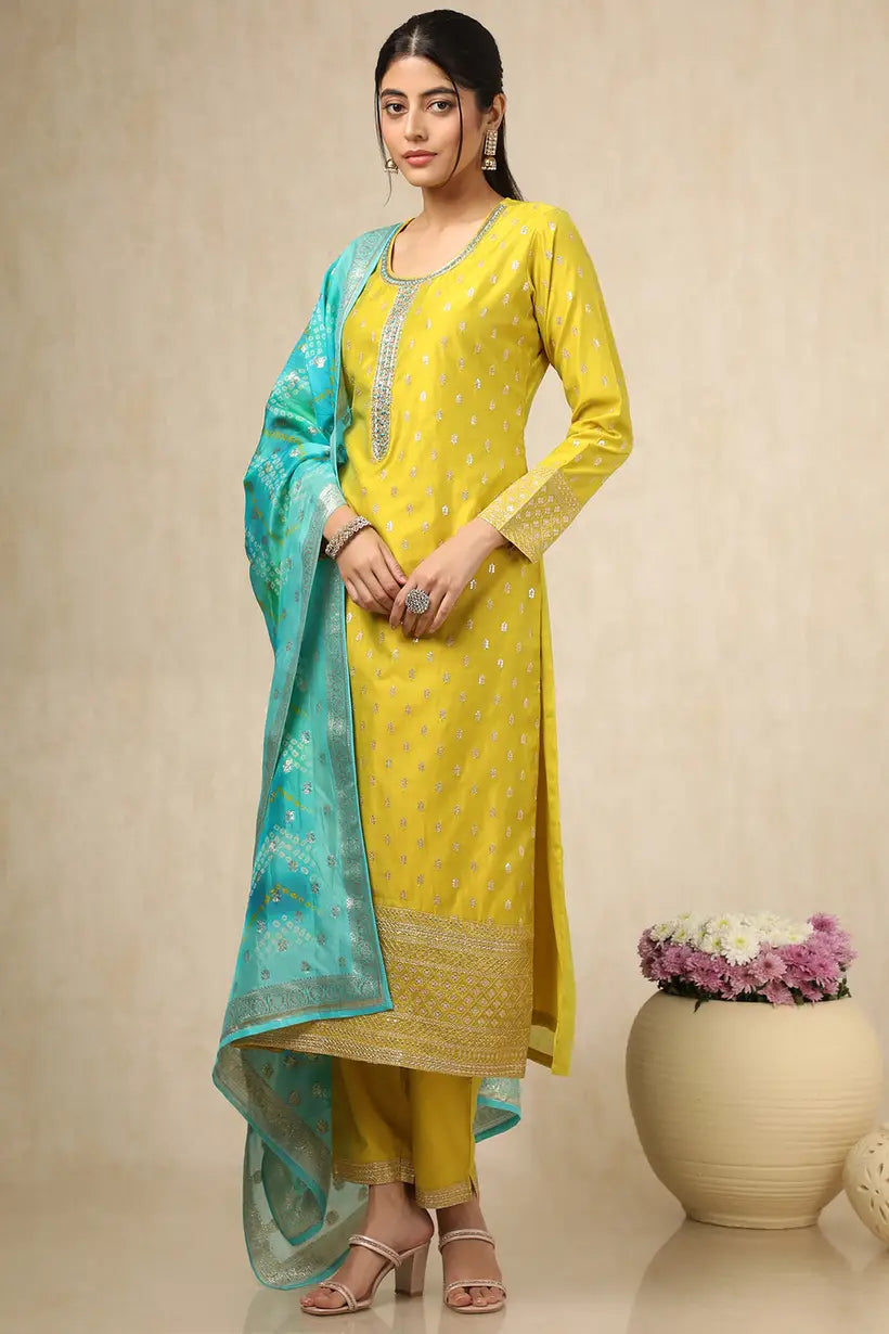 Chanderi Embellished Suit Set With Sequins