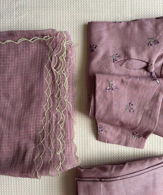 Lavender Grace Kurta Set with Scalloped Dupatta