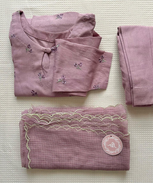 Lavender Grace Kurta Set with Scalloped Dupatta