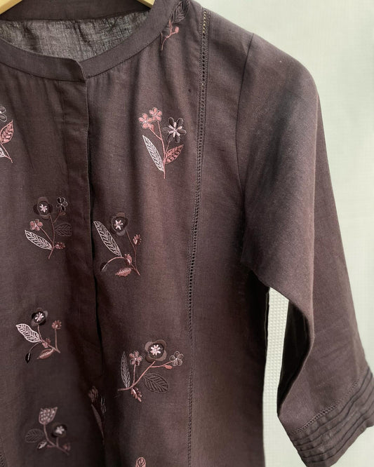 Neutral Co-ord with Delicate Threadwork