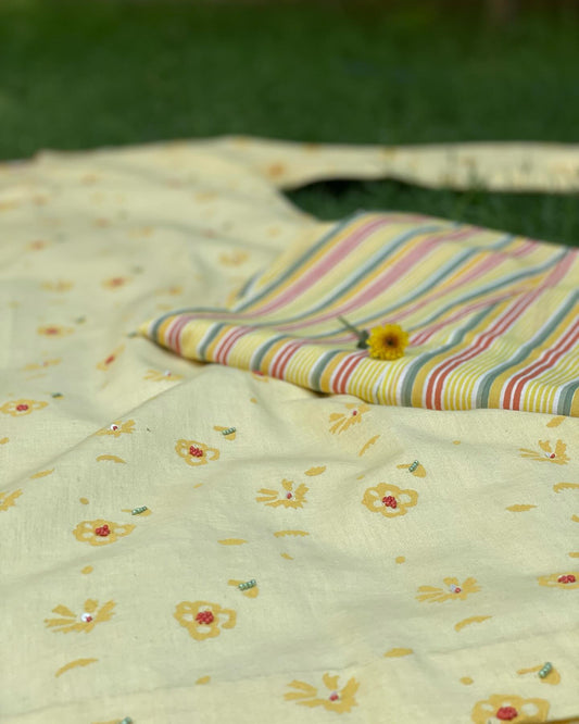 Golden Gleam: Bright Kurta Set with Earthy Accents