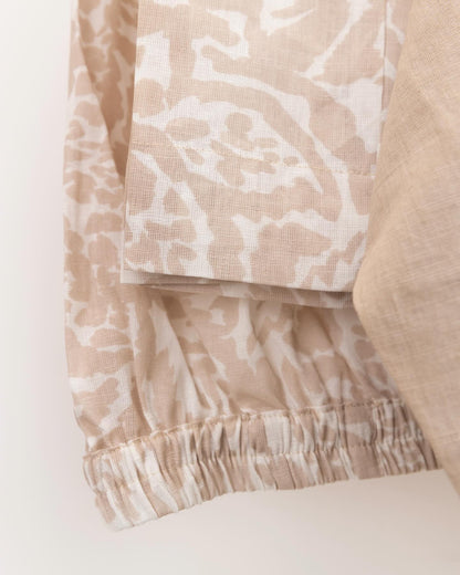 Minimal Linen Set with Abstract Relaxed Pants