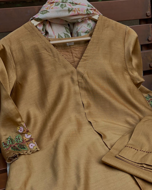 Bronze Bloom: Chanderi Set with Customisable Fit & Flair