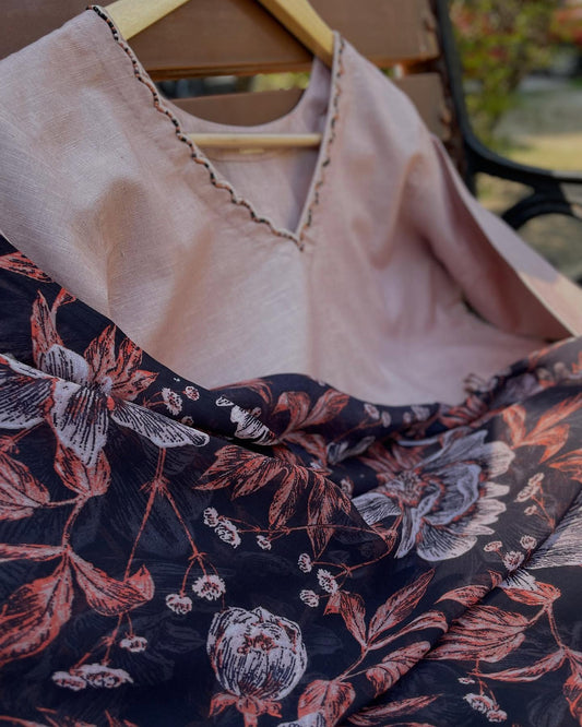 Scalloped Cotton Linen Set with Hand-Tucked Beads