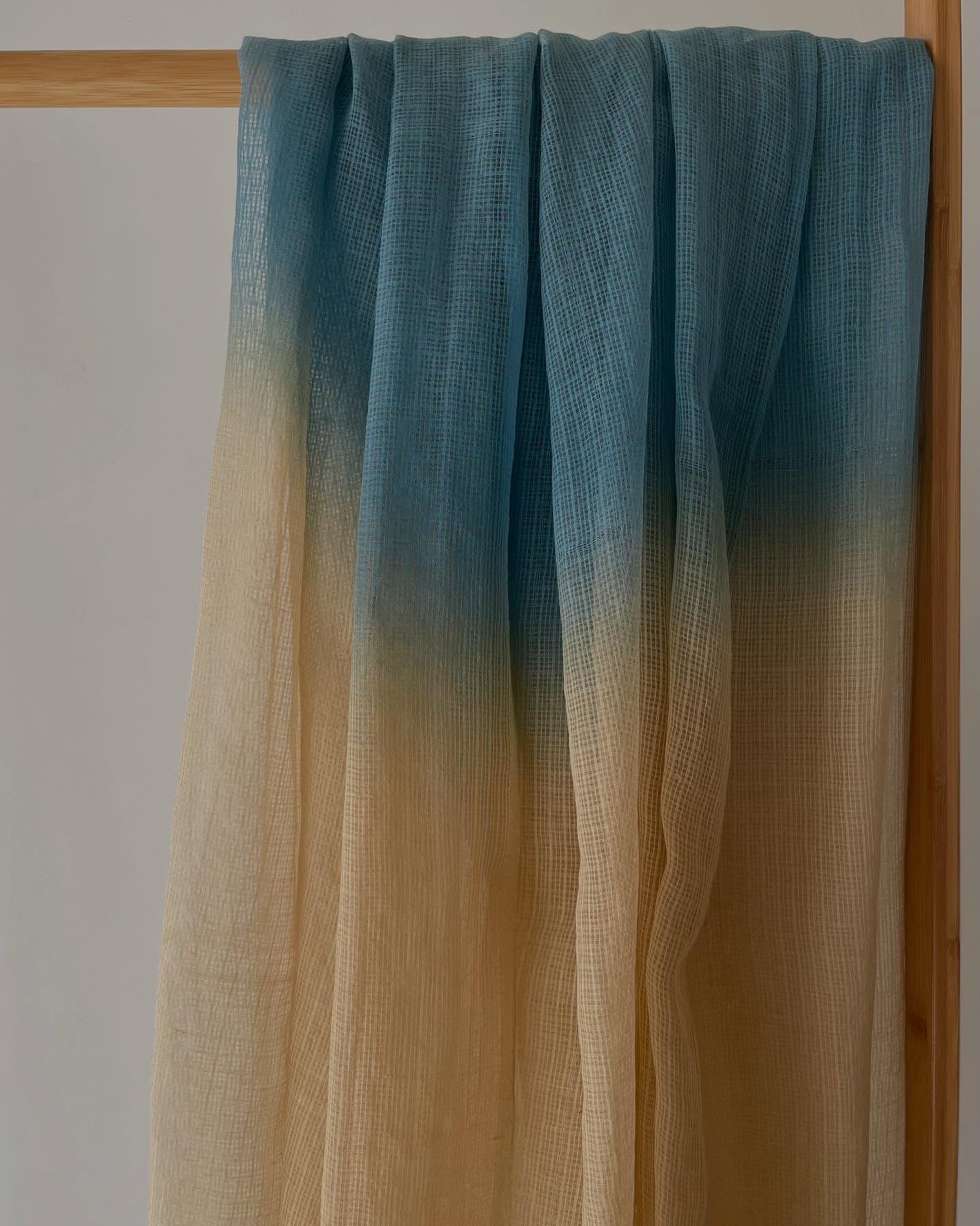 Solid Kurta with Printed Pants & Tie-Dye Kota Dupatta