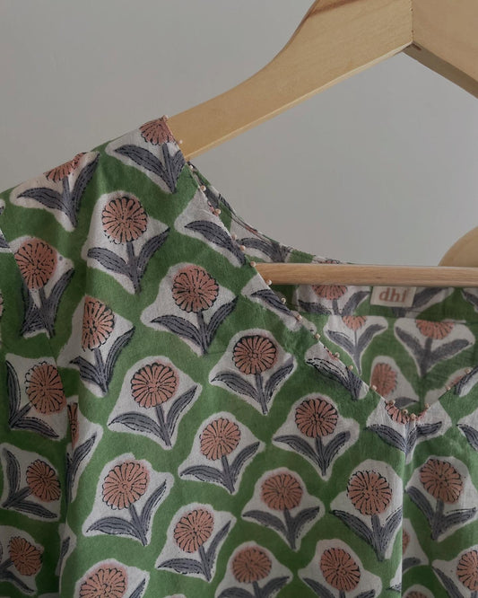 Breezy Mul Cotton Set with Handcrafted Touches