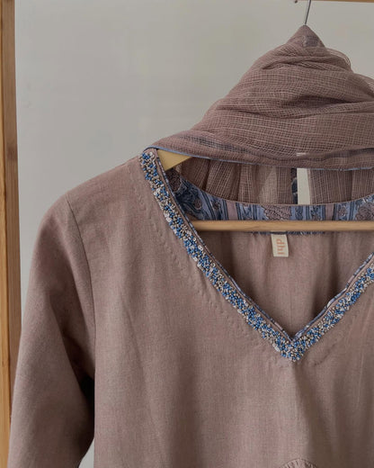 Hue Cotton Kurta Set with Dual-Tone Kota & Pants