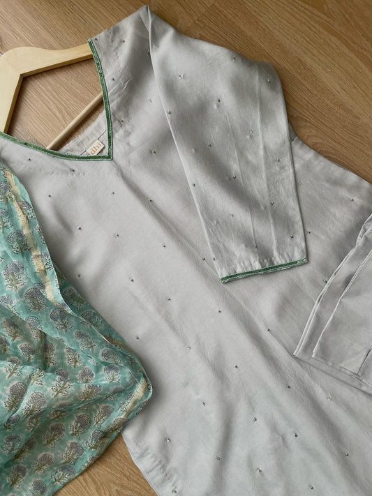 Elegant Grey Chanderi Set with Intricate Beadwork & Linen Pants