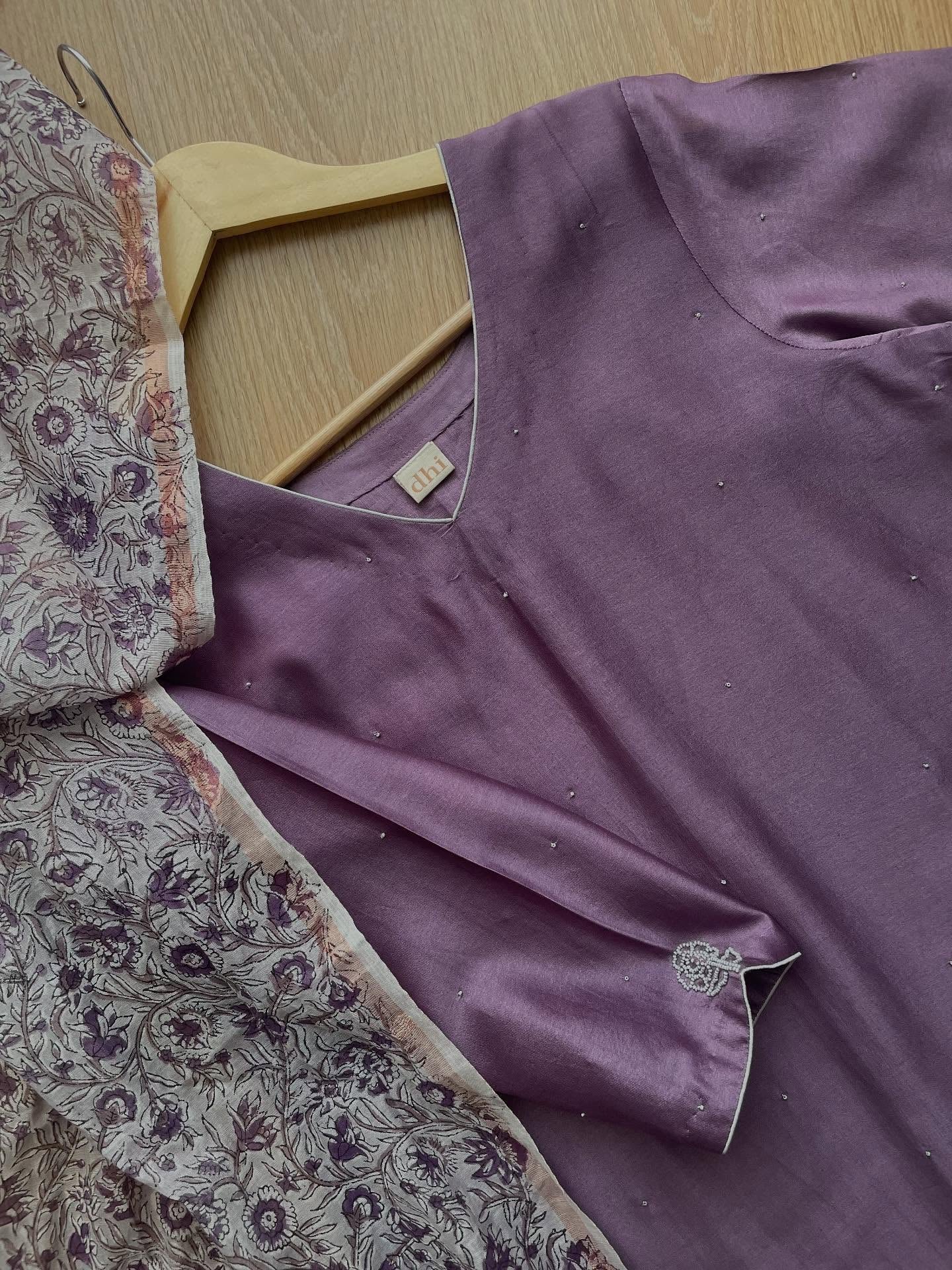 Lavender Chanderi Kurta Set with Grey Detailing