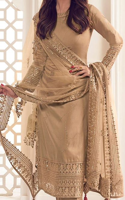 Women Floral Thread and Sequined Embroidered Kurta Set