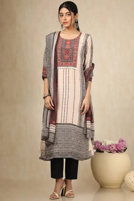 Muslin Ethnic Suit Set With Sequins